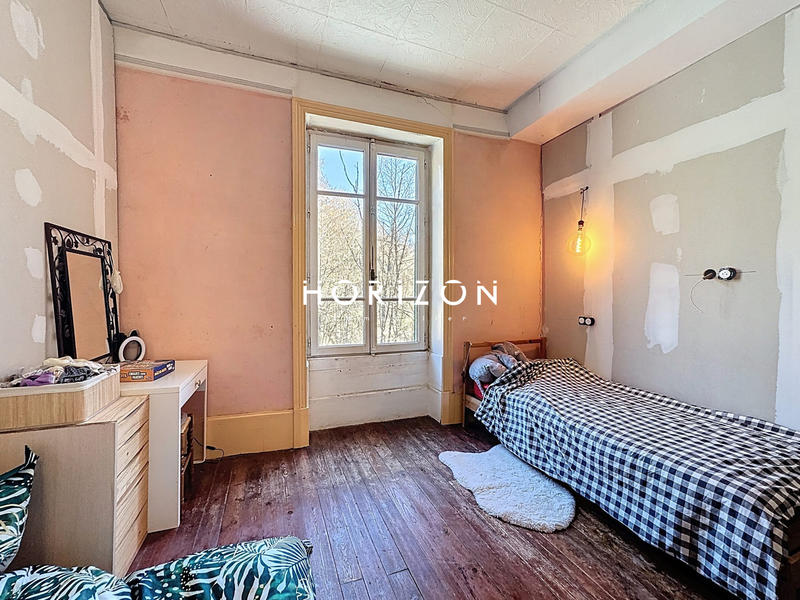 Maison ancienne - 162 m² - 6 pièces