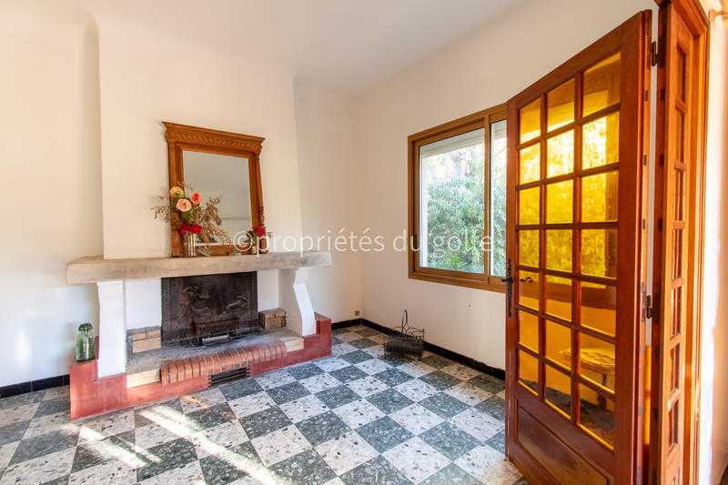 Maison - 200 m² - 7 pièces