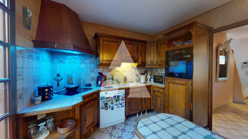 Maison - 103 m² - 7 pièces