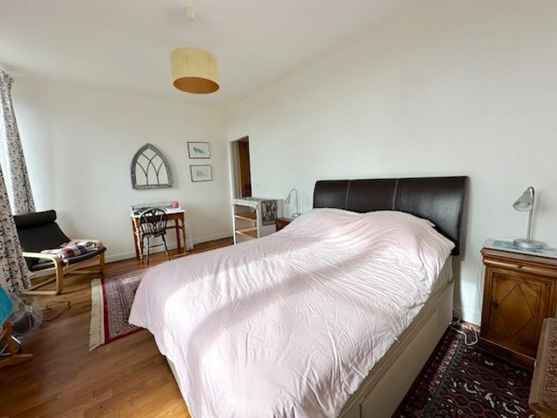 Maison - 297 m² - 8 pièces