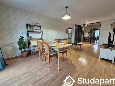 Appartement - 79 m² - 3 pièces