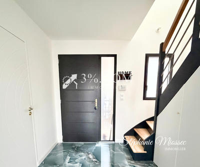 Maison - 180 m² - 7 pièces