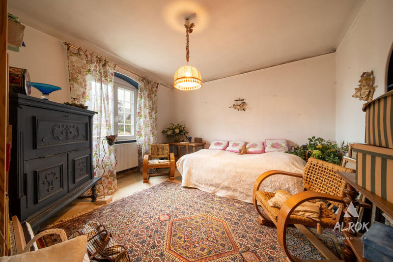 Maison - 583 m² - 16 pièces