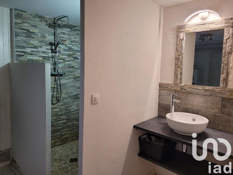 Maison - 248 m² - 8 pièces