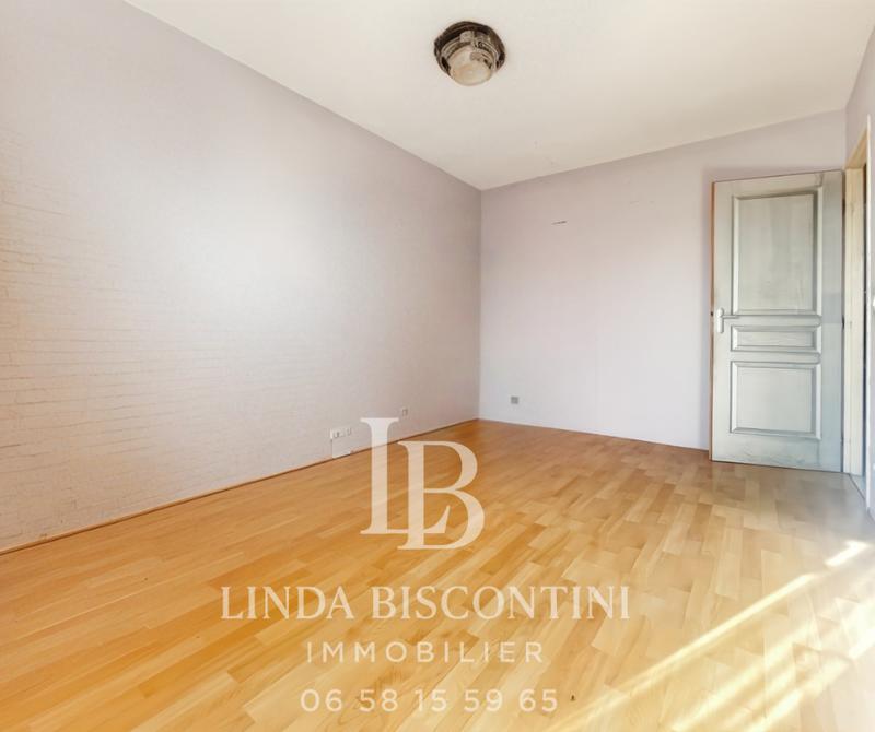 Maison - 128 m² - 7 pièces