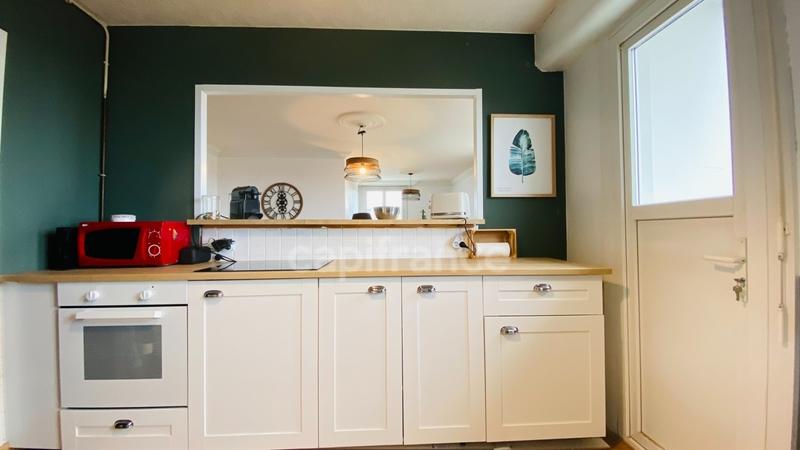 Appartement - 75 m² - 3 pièces