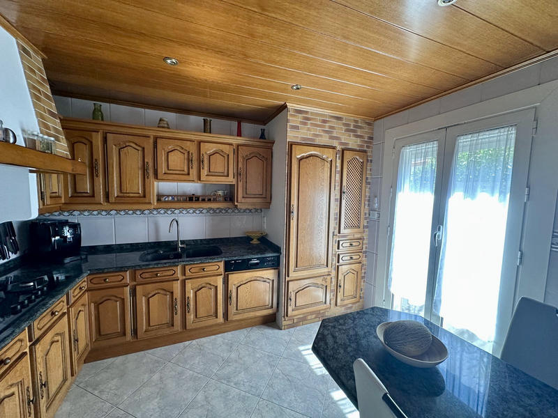 Villa - 96 m² - 4 pièces