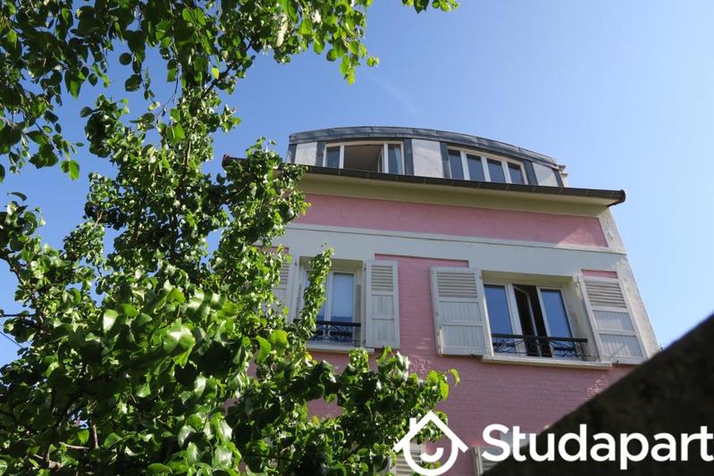 Chambre - 13 m² - 1 pièce