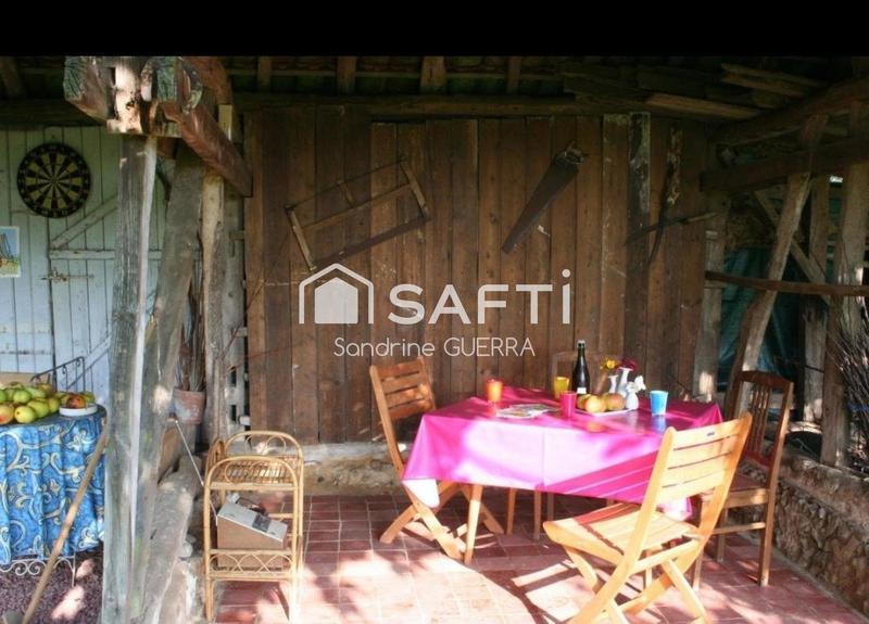 Maison - 200 m² - 10 pièces