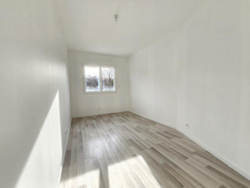 Maison - 84 m² - 4 pièces