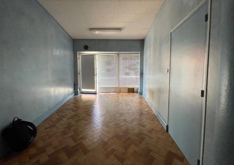 Local commercial - 115 m² - 2 pièces