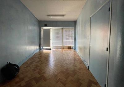 Local commercial - 115 m² - 2 pièces