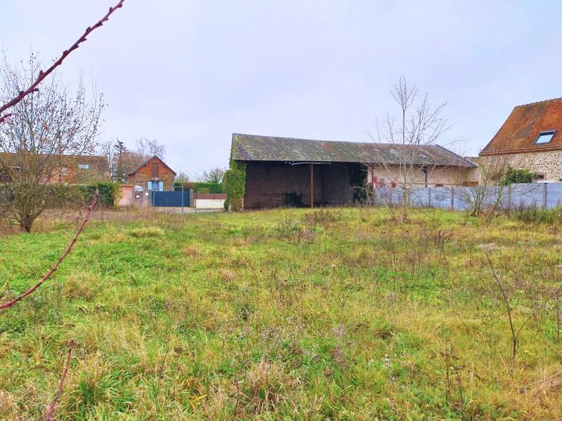 Terrain constructible - 897 m²