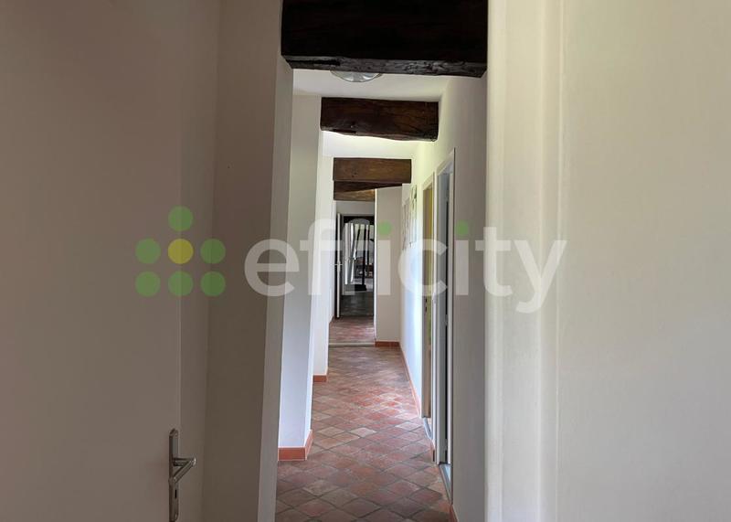 Maison - 159 m² - 6 pièces