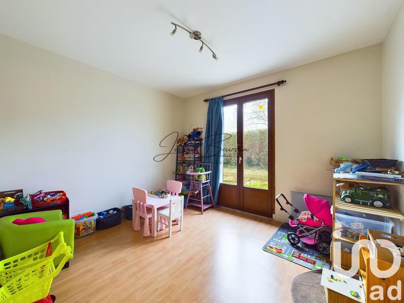 Maison - 260 m² - 7 pièces