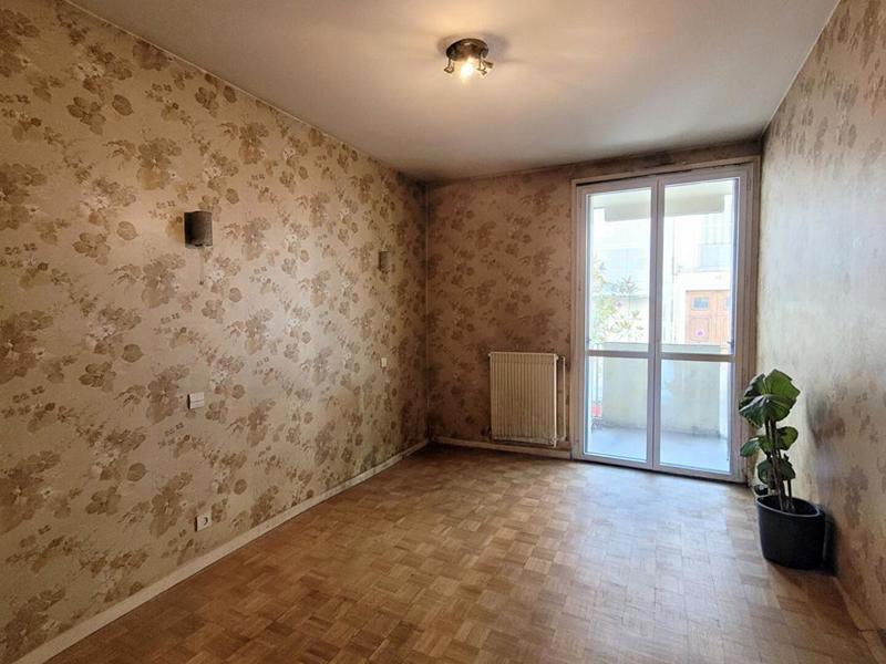 Appartement - 96 m² - 4 pièces