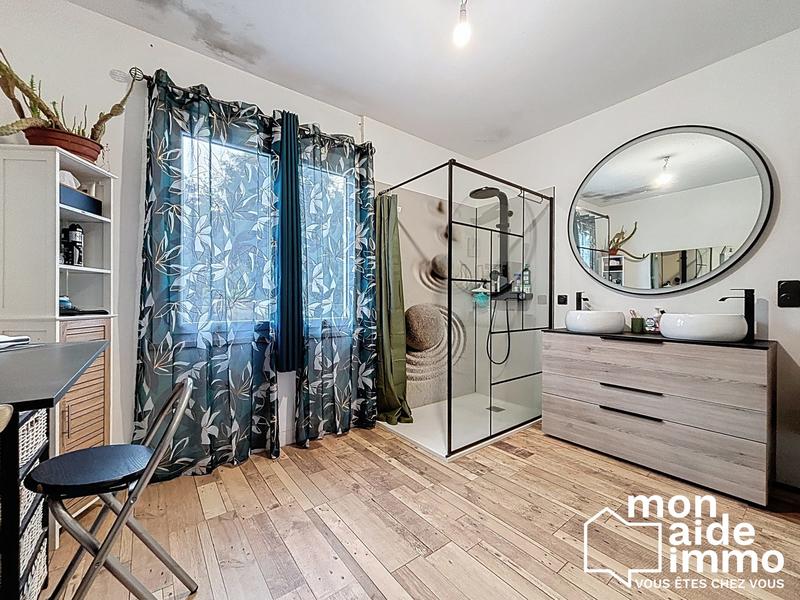 Maison - 120 m² - 6 pièces