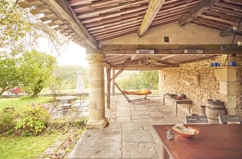 Maison ancienne - 682 m² - 17 pièces