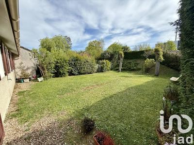 Maison - 140 m² - 8 pièces