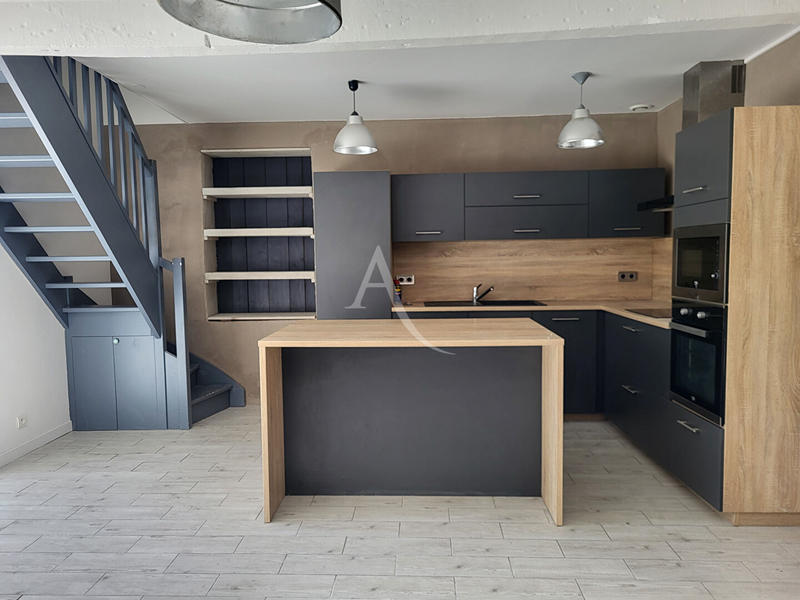 Maison - 105 m² - 3 pièces