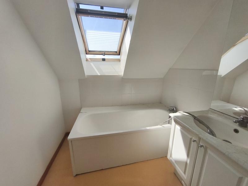 Maison - 86 m² - 4 pièces