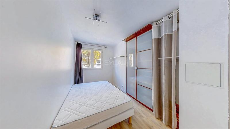 Appartement - 93 m² - 4 pièces