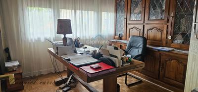 Maison - 152 m² - 7 pièces