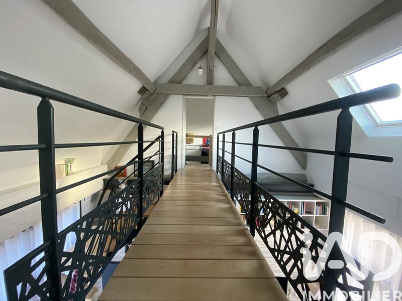 Maison - 211 m² - 9 pièces