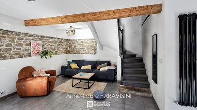 Maison de village - 190 m² - 7 pièces