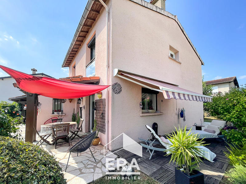 Maison - 114 m² - 6 pièces