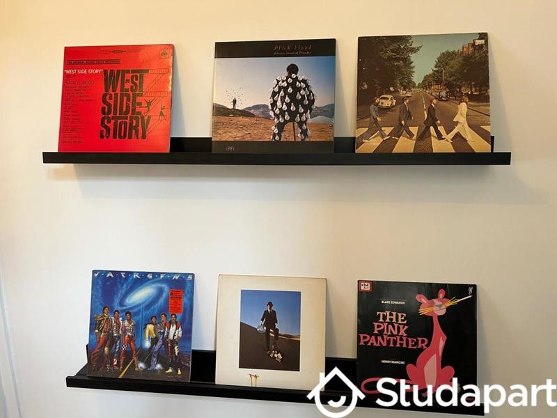 Chambre - 11 m² - 1 pièce