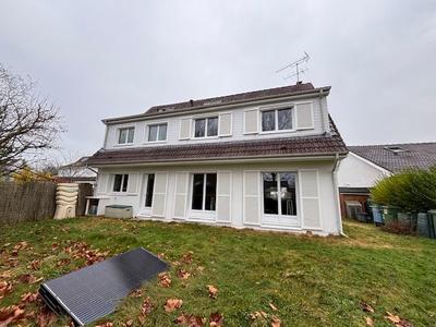 Maison - 157 m² - 5 pièces