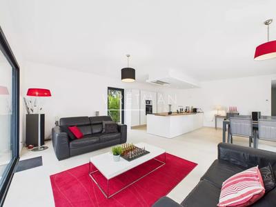 Villa - 127 m² - 4 pièces