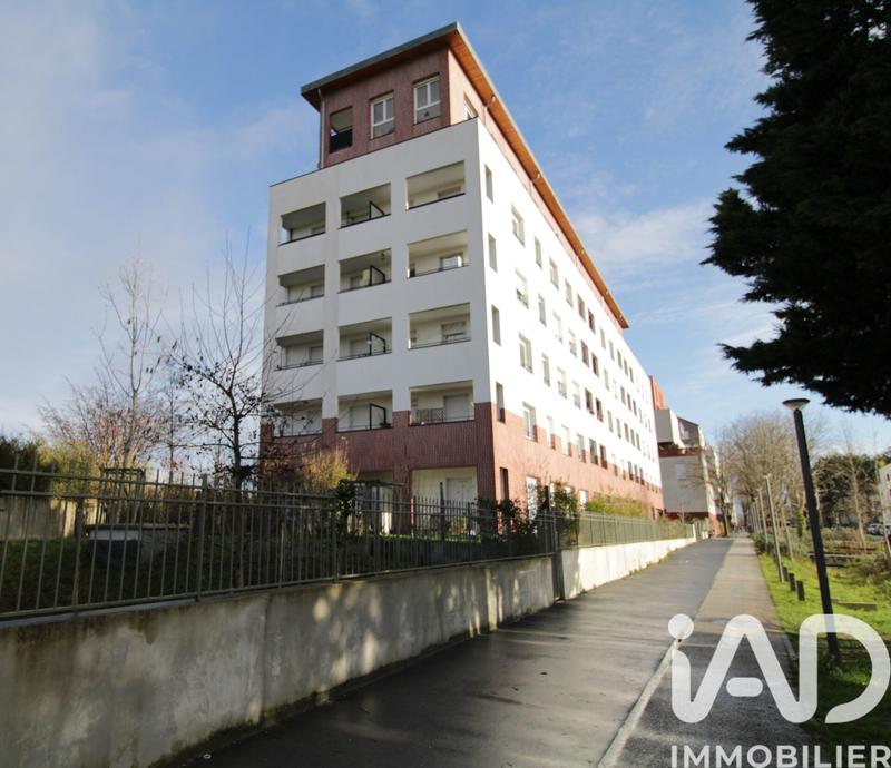 Appartement - 81 m² - 4 pièces