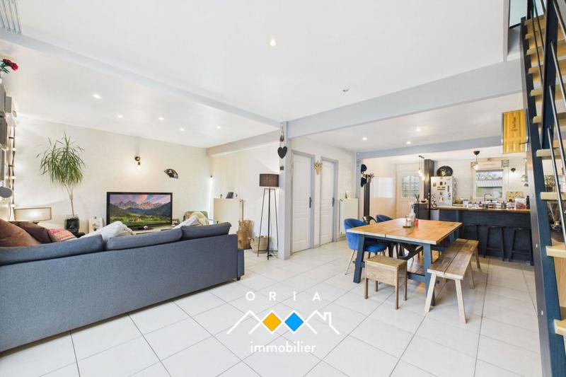 Pavillon - 92 m² - 5 pièces