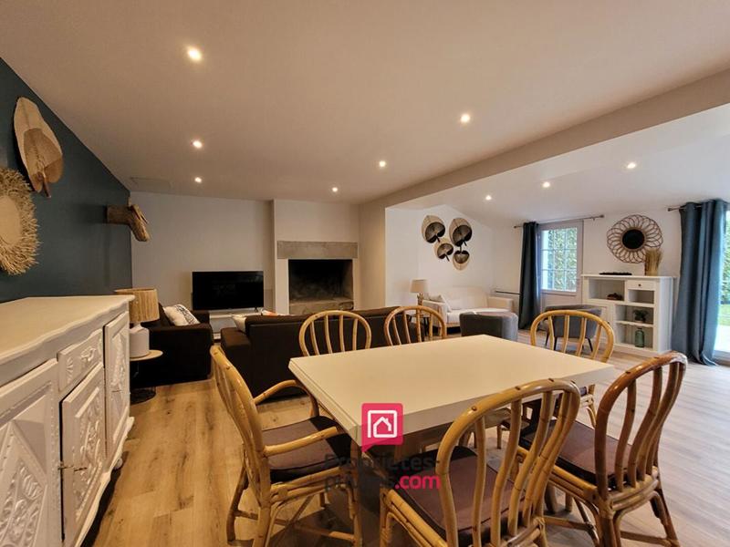 Maison - 96 m² - 5 pièces