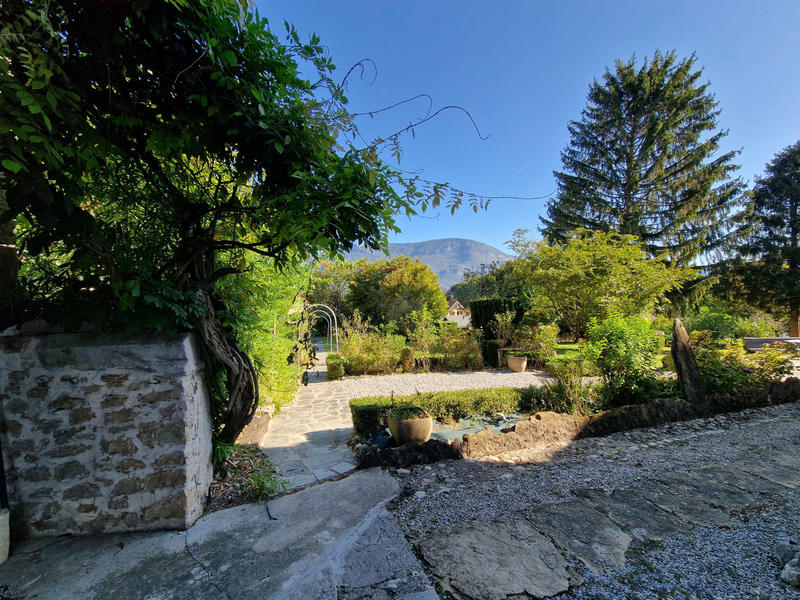 Maison - 190 m² - 10 pièces