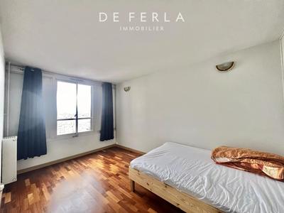 Appartement - 80 m² - 3 pièces