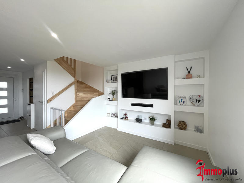 Maison - 80 m² - 4 pièces