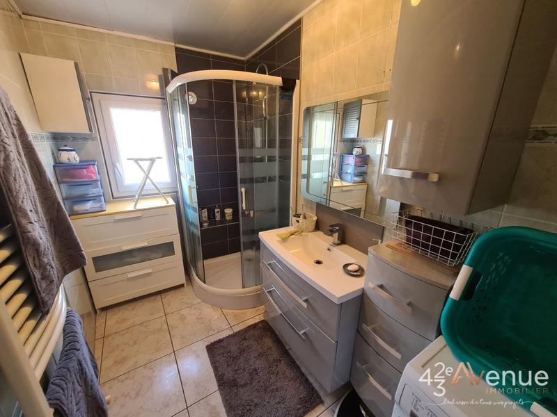 Immeuble - 250 m² - 4 pièces