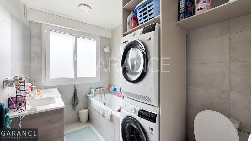 Appartement - 109 m² - 6 pièces