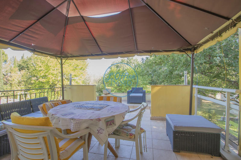 Villa - 140 m² - 6 pièces