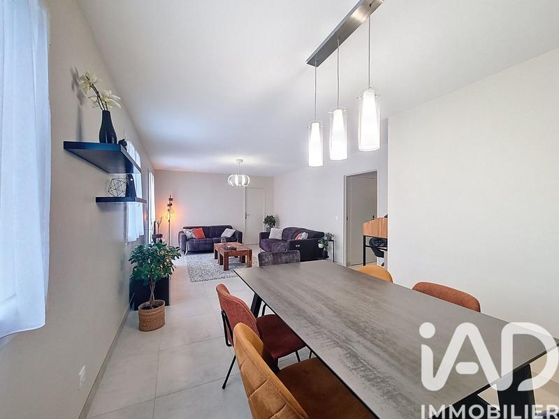 Maison - 144 m² - 5 pièces