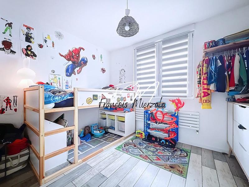 Maison - 106 m² - 6 pièces