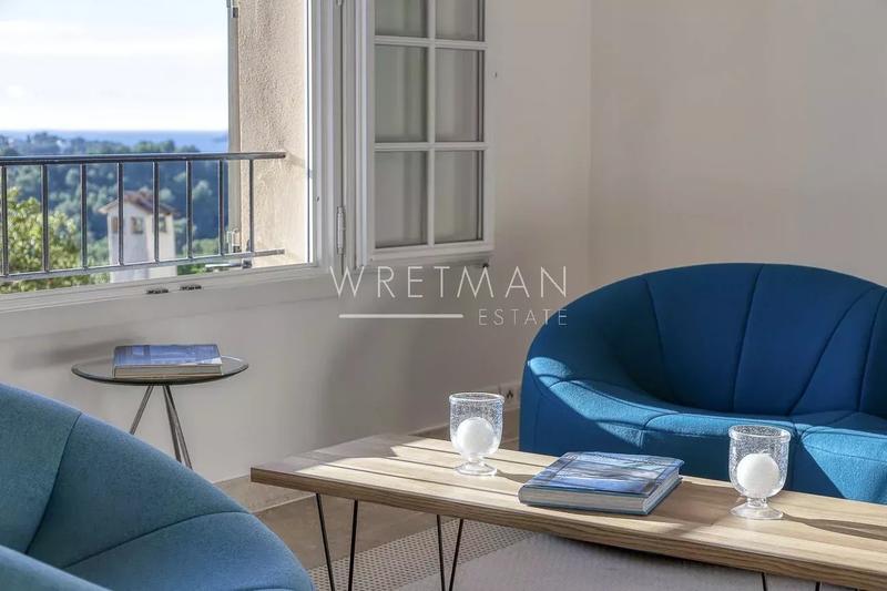 Immeuble mixte - 826 m²