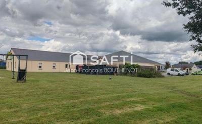 Local commercial - 450 m² - 24 pièces