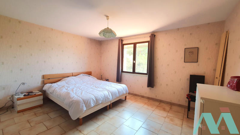 Maison - 170 m² - 6 pièces