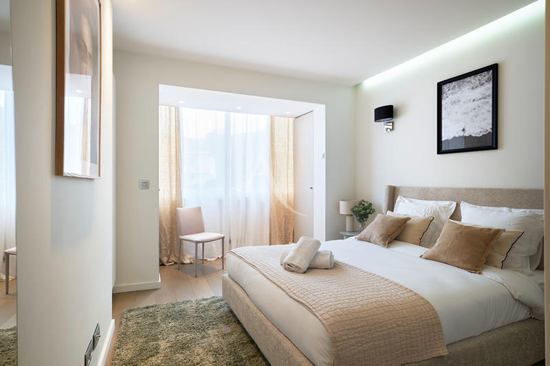 Appartement - 91 m² - 3 pièces