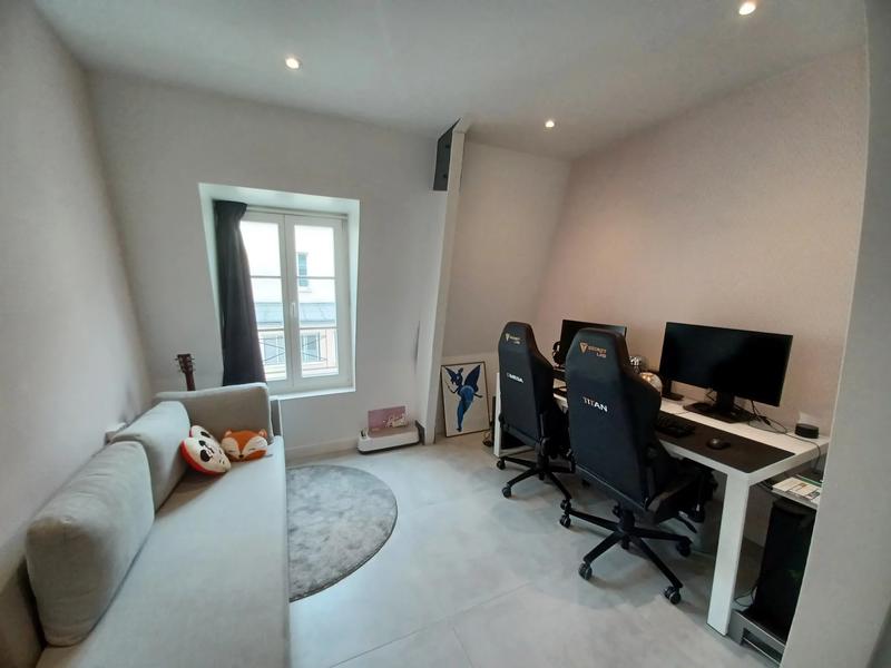 Loft - 96 m² - 3 pièces