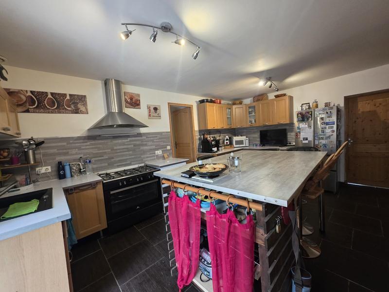 Maison - 150 m² - 6 pièces